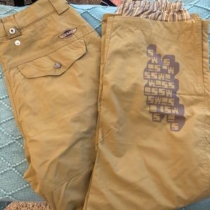 Ski/Snowboarding Pants
